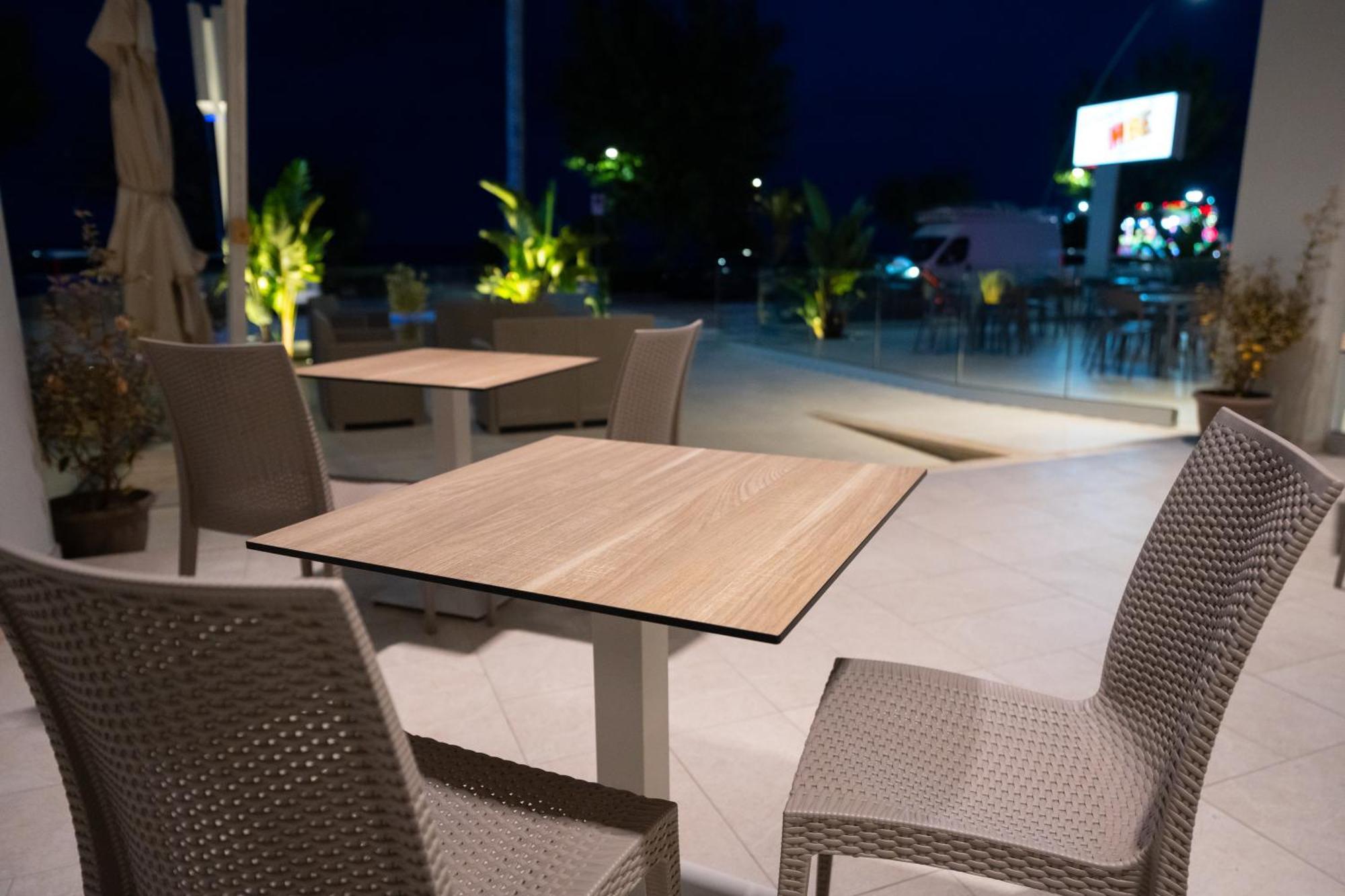 Hotel Petite Fleur Alba Adriatica Eksteriør bilde